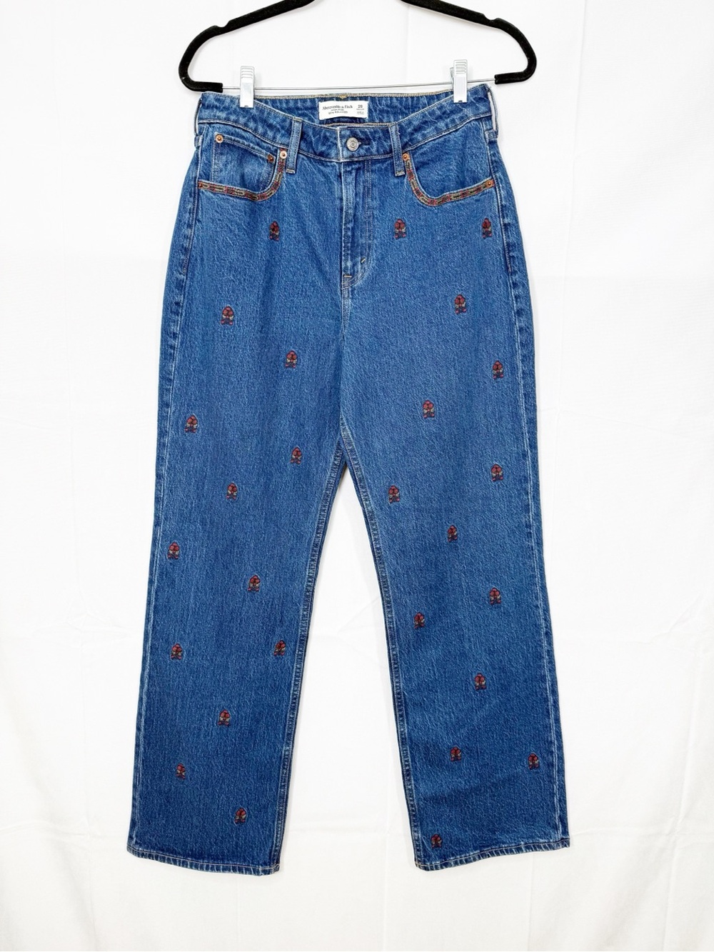 Abercrombie & Fitch High Rise 90s Relaxed Floral Embroidered Jeans Curve Love - Picture 2 of 16
